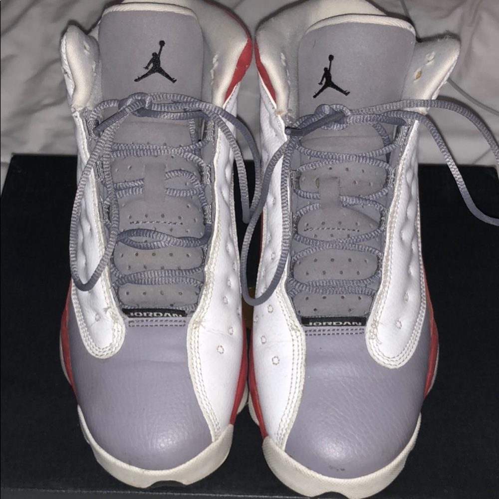 Grey Toe 13s